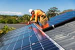 Face aux défis climatiques la transition énergétique s’impose aujourd’hui comme une nécessité © Zstock, Adobe Stock